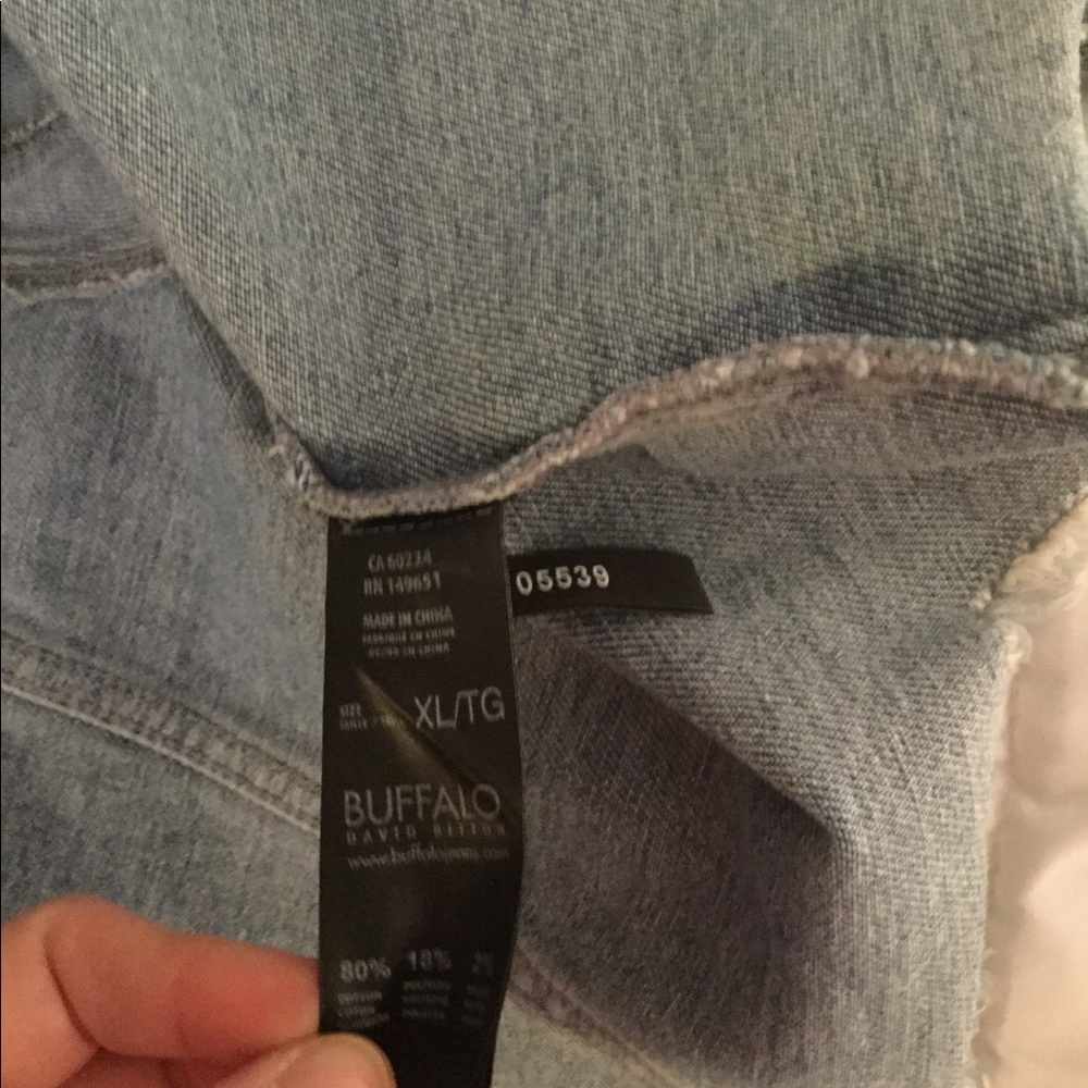 Jean jacket - Picture 3 of 3